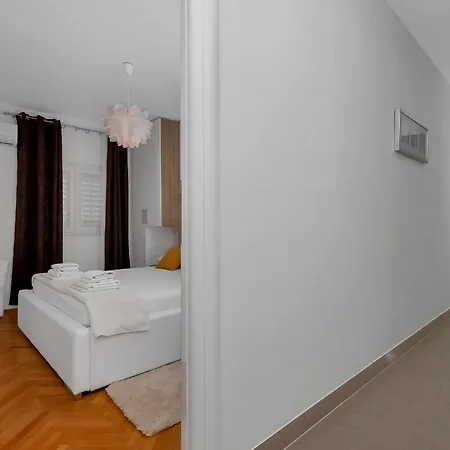 Sabina Apartman