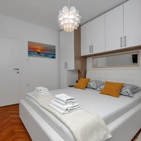 Sabina Apartman Makarska