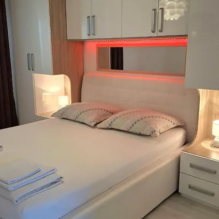 Sabina * Makarska